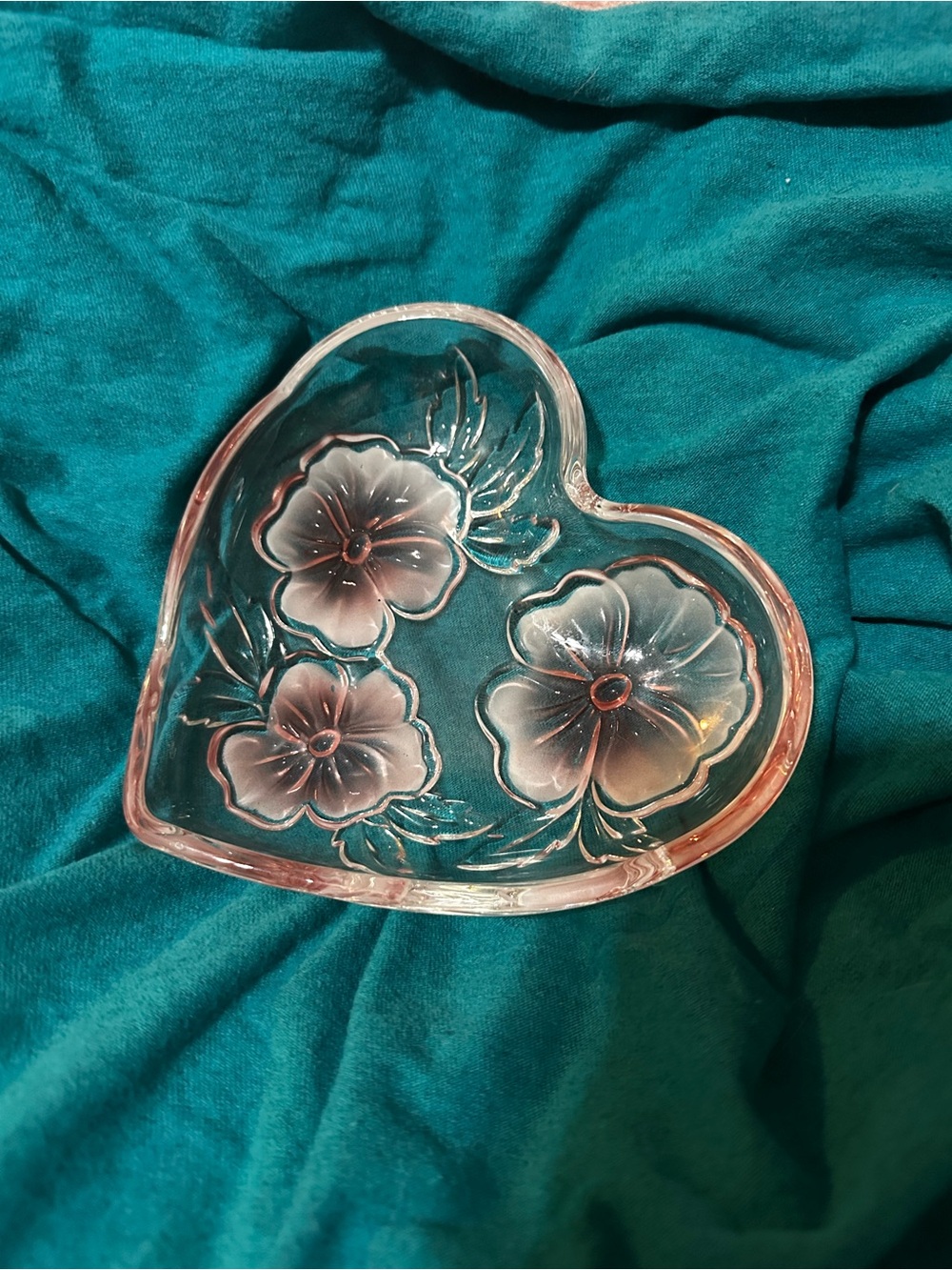 Heart-Shaped Pink Glass Decorative Dish with Floral Design